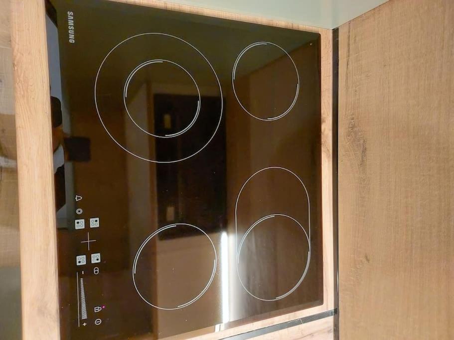 Frequency 286 Tirane Apartman Kültér fotó