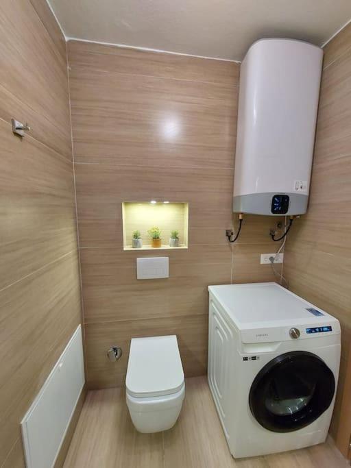 Frequency 286 Tirane Apartman Kültér fotó